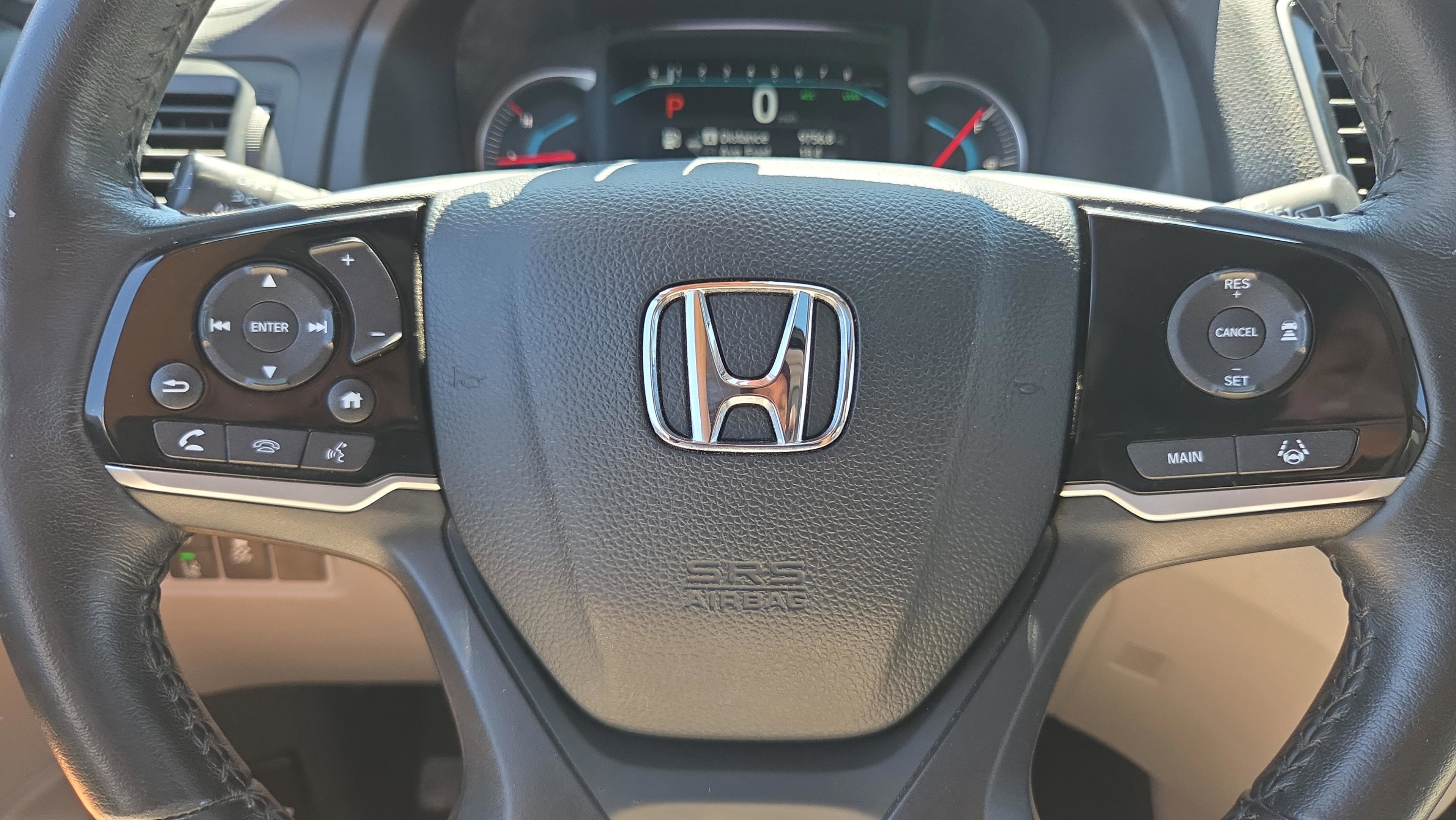 Certified 2020 Honda Pilot Touring image 30