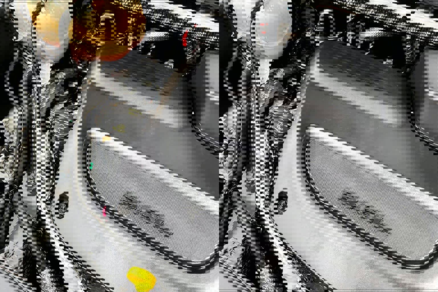 Used 2021 Chrysler Voyager Lxi image 32