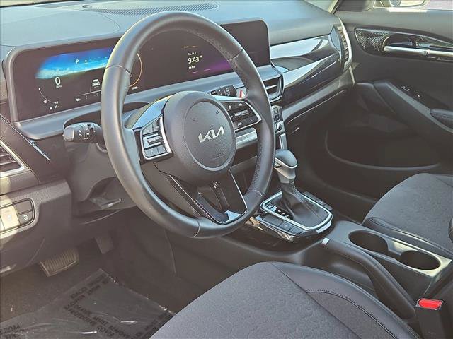 Used 2024 Kia Seltos S FWD image 10