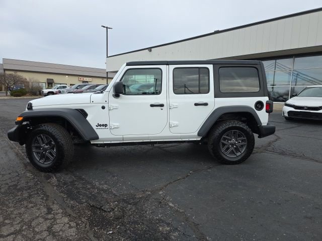 Used 2024 Jeep Wrangler Sport S image 3