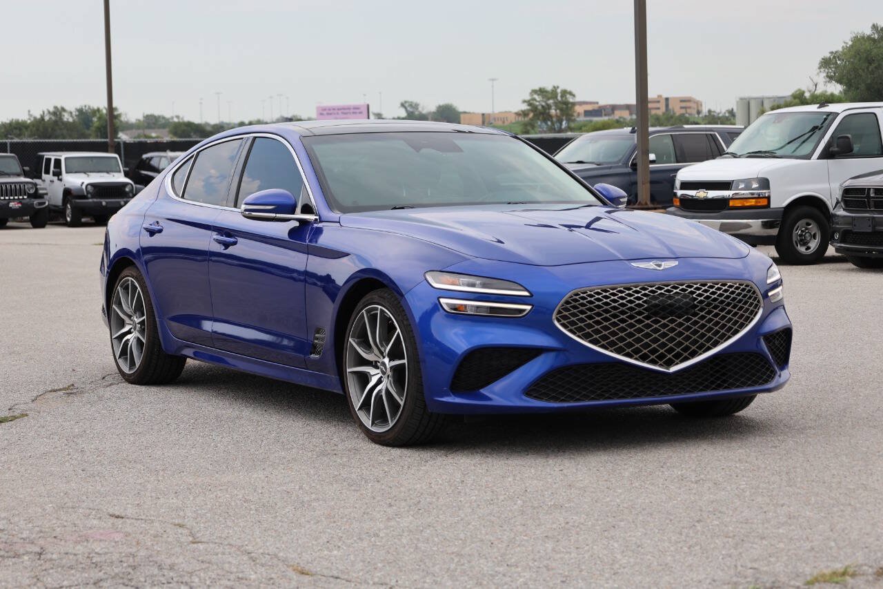 Used 2022 Genesis G70 2.0T w/ Prestige Package RWD image 4