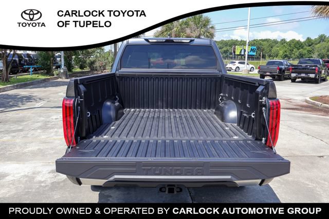 Used 2024 Toyota Tundra Limited AWD/4WD image 31