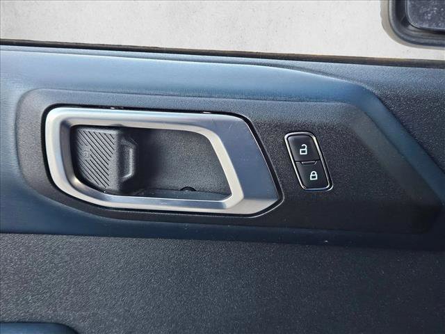 Used 2022 Ford Bronco Outer Banks image 9