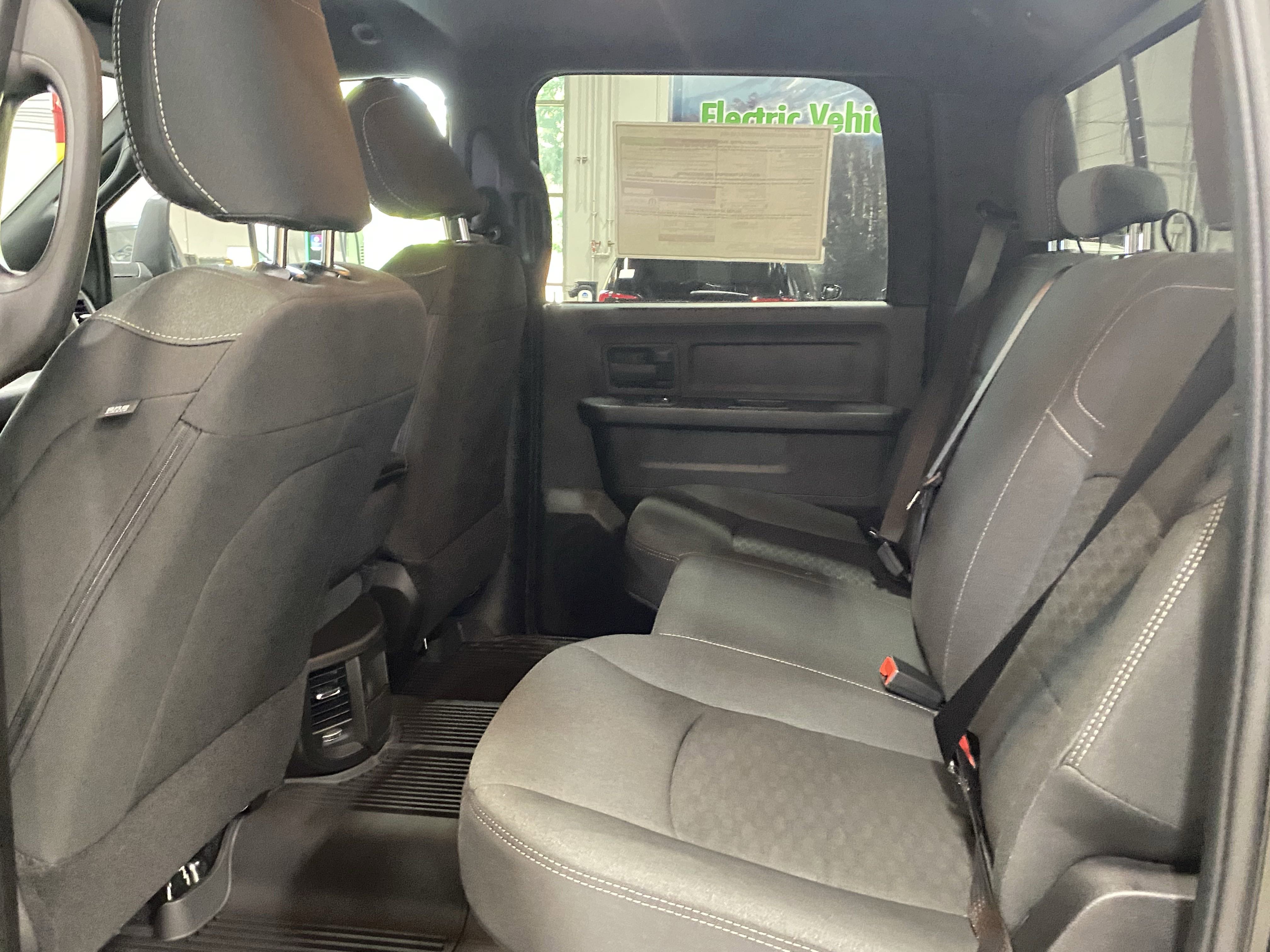 New 2025 RAM 2500 Tradesman image 16