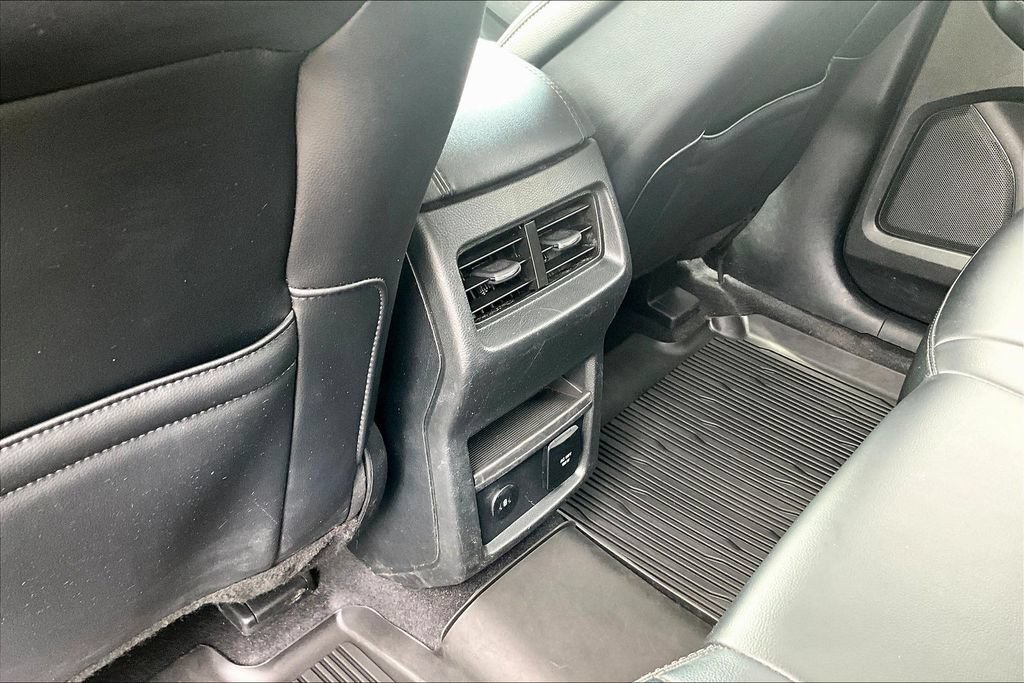 Certified 2023 Ford Edge SEL w/ Convenience Package AWD/4WD image 13