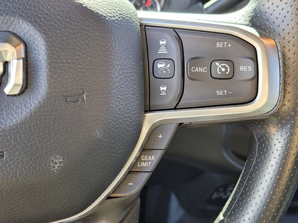 Used 2025 RAM 3500 Tradesman w/ Chrome Appearance Group AWD/4WD image 23