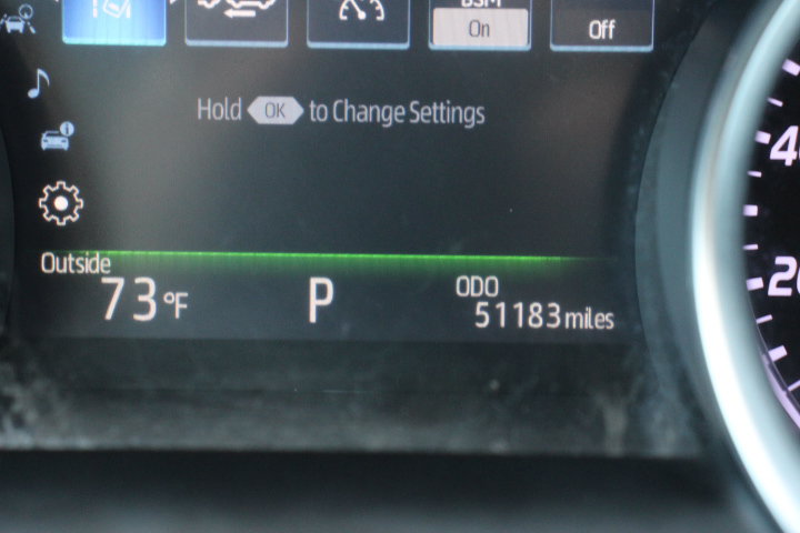 Certified 2021 Toyota Camry XLE FWD image 29