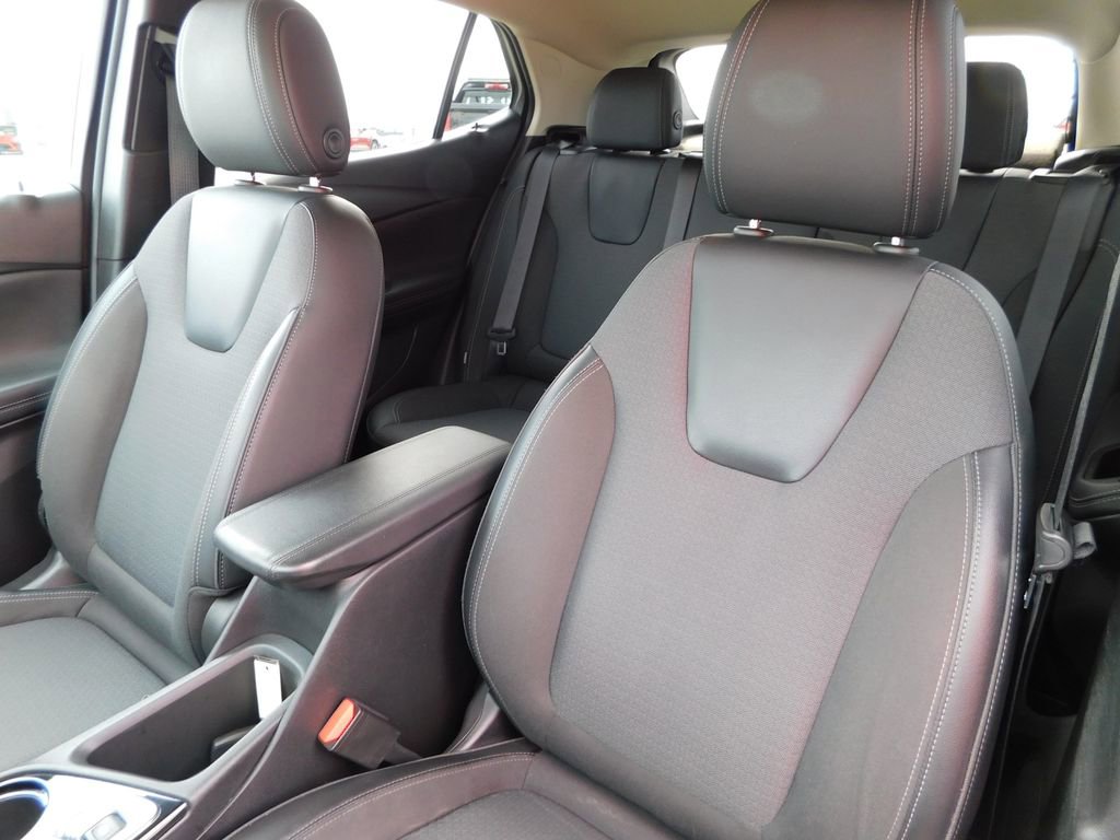 Used 2023 Buick Encore GX Preferred w/ Cold Weather Comfort Package image 15