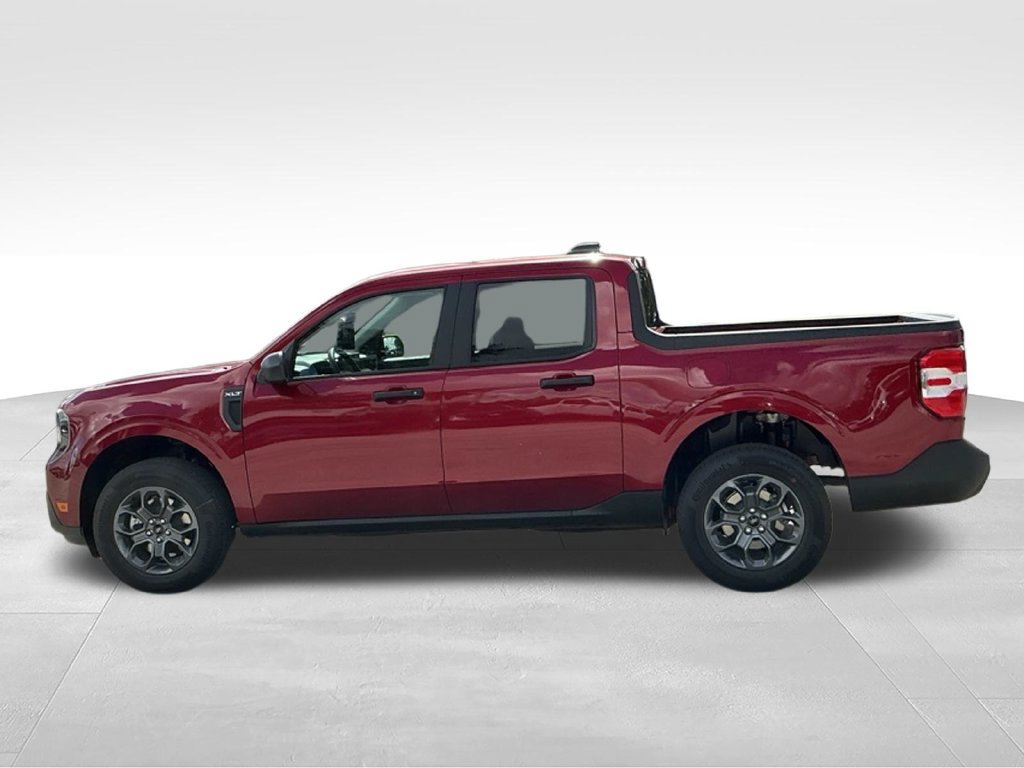 New 2026 Ford Maverick XLT FWD image 3