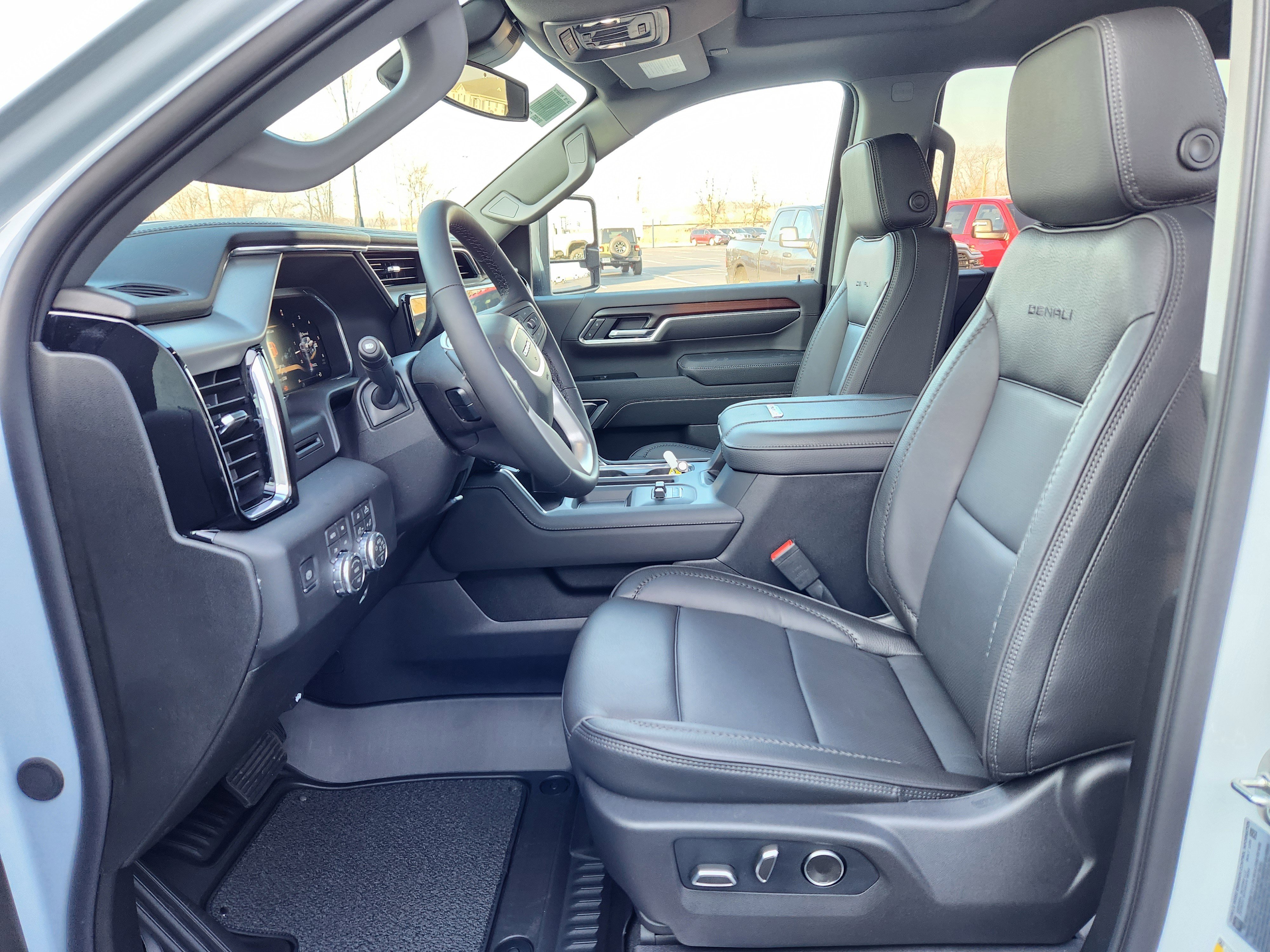 New 2026 GMC Sierra 2500 Denali image 9