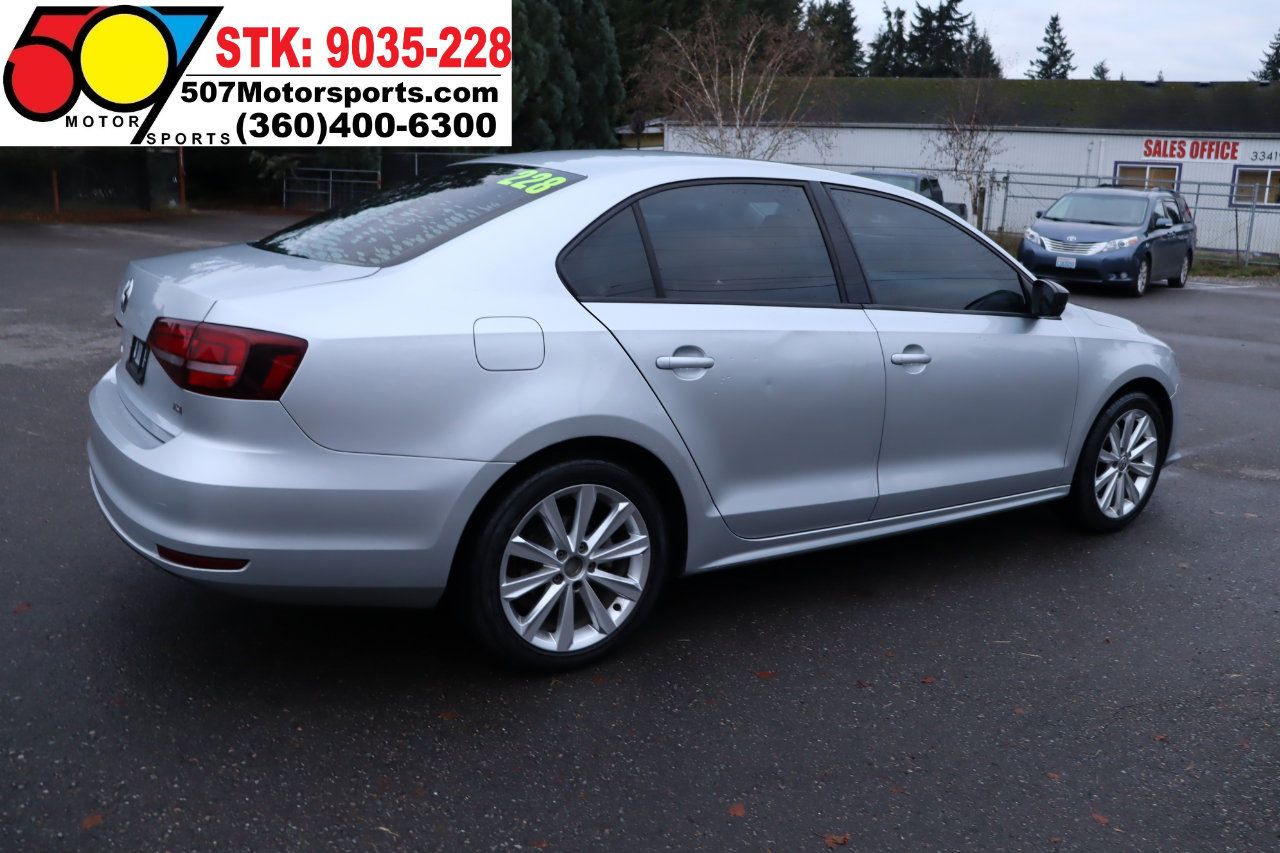 Used 2016 Volkswagen Jetta S image 5