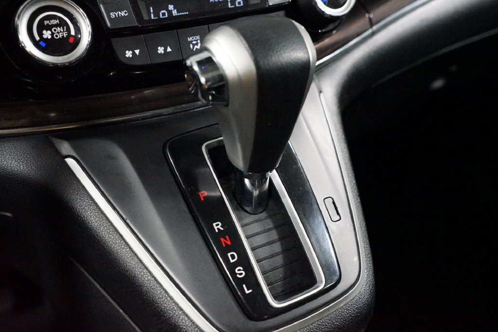 Used 2016 Honda CR-V Touring image 20