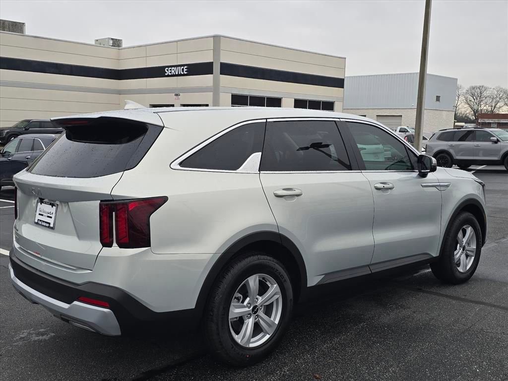 New 2026 Kia Sorento LX FWD image 3