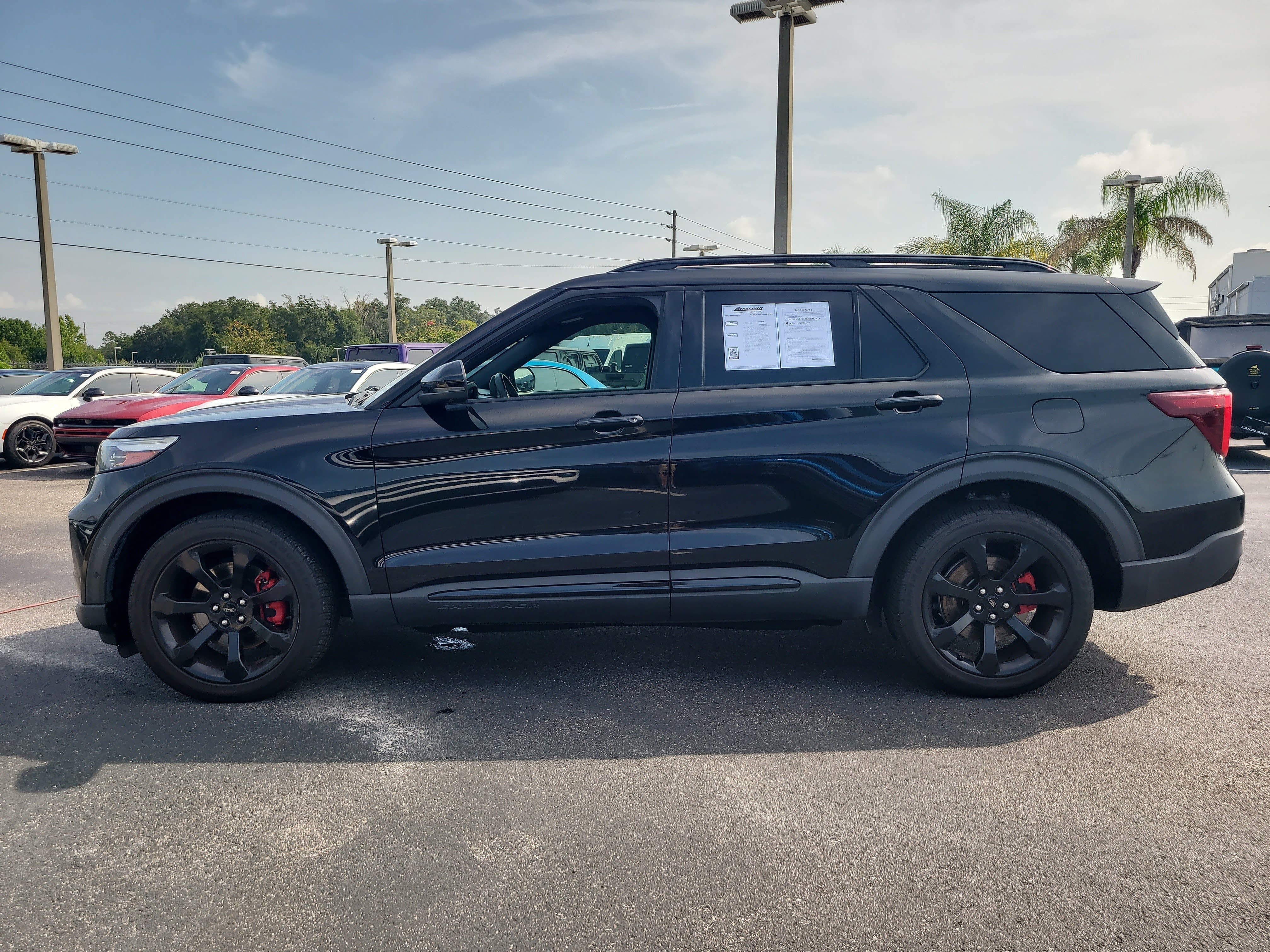 Used 2020 Ford Explorer ST w/ ST Street Pack AWD/4WD image 7