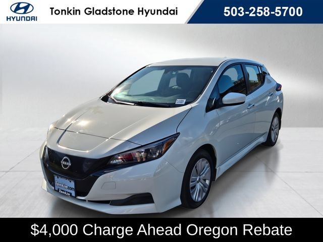 Used 2025 Nissan Leaf S FWD image 7
