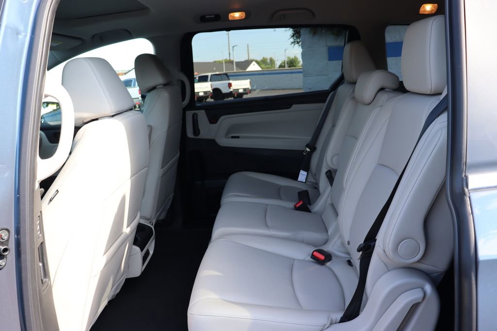 Certified 2026 Honda Odyssey EX-L image 11
