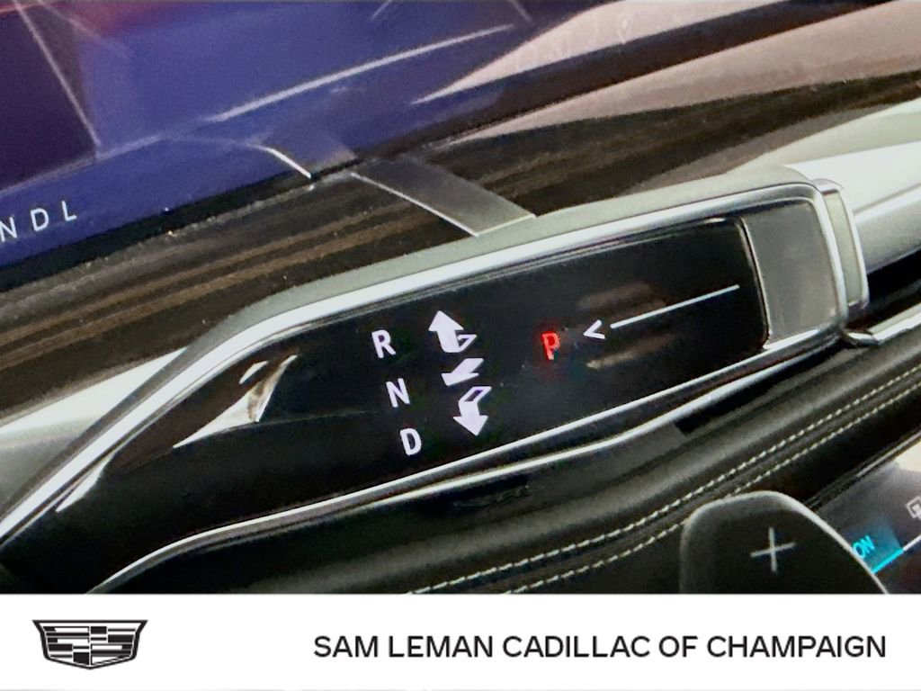 New 2026 Cadillac Escalade Luxury w/ Touring Package image 17