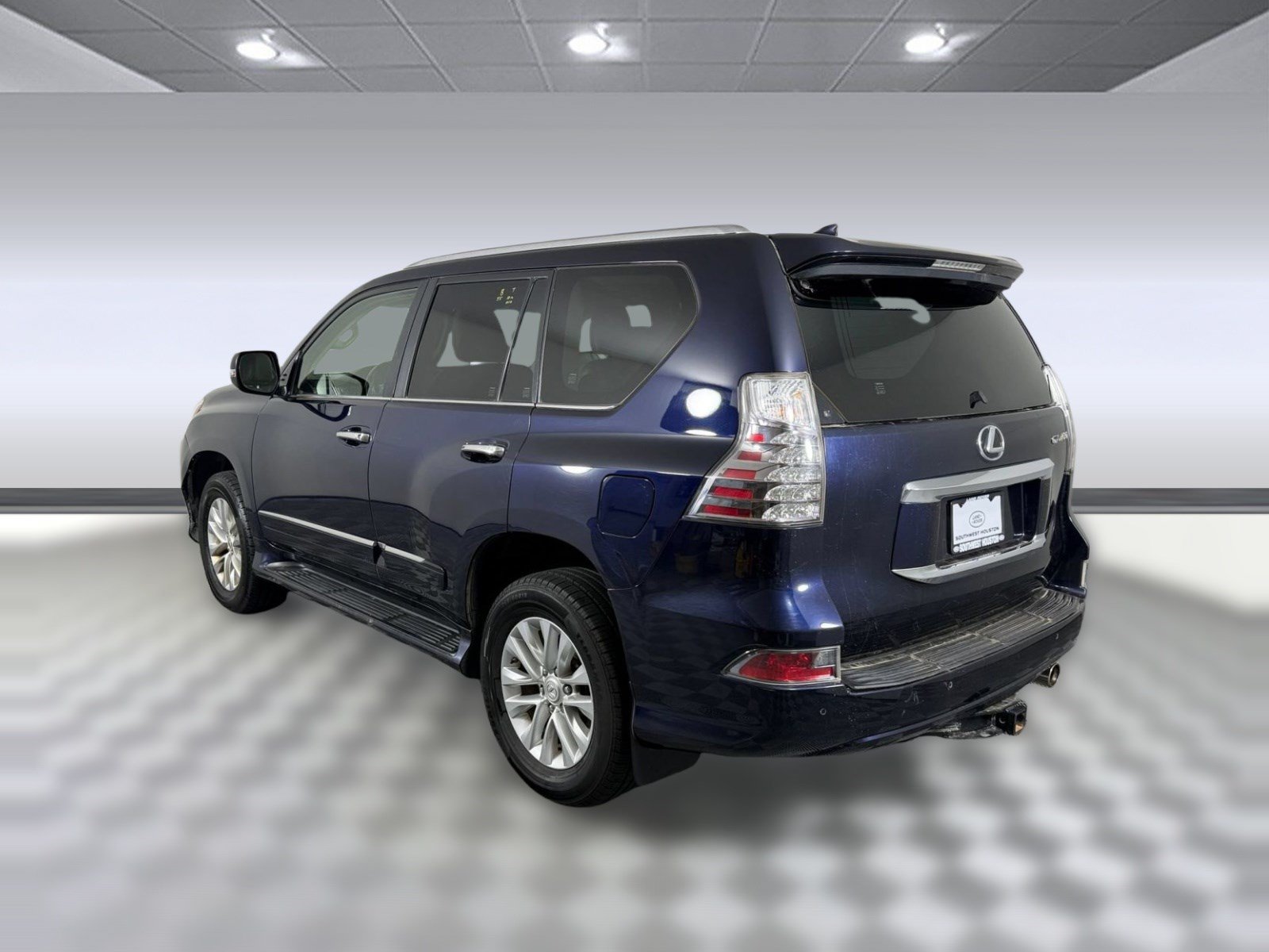Used 2018 Lexus GX 460 Premium w/ Premium Package AWD/4WD image 3