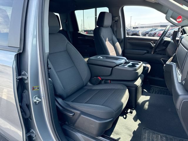 Used 2023 Chevrolet Silverado 1500 LT AWD/4WD image 25