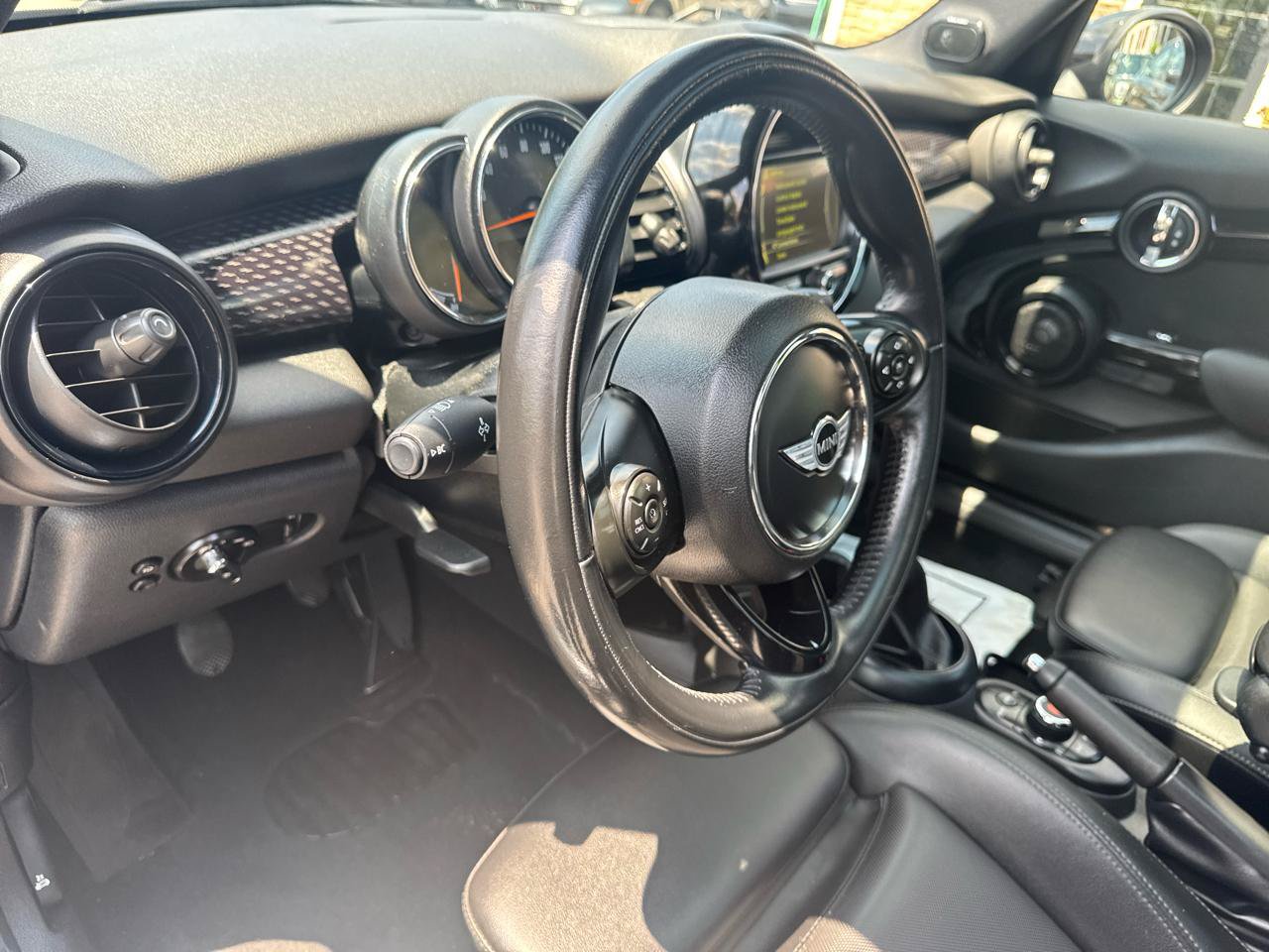 Used 2018 MINI Cooper S FWD image 27