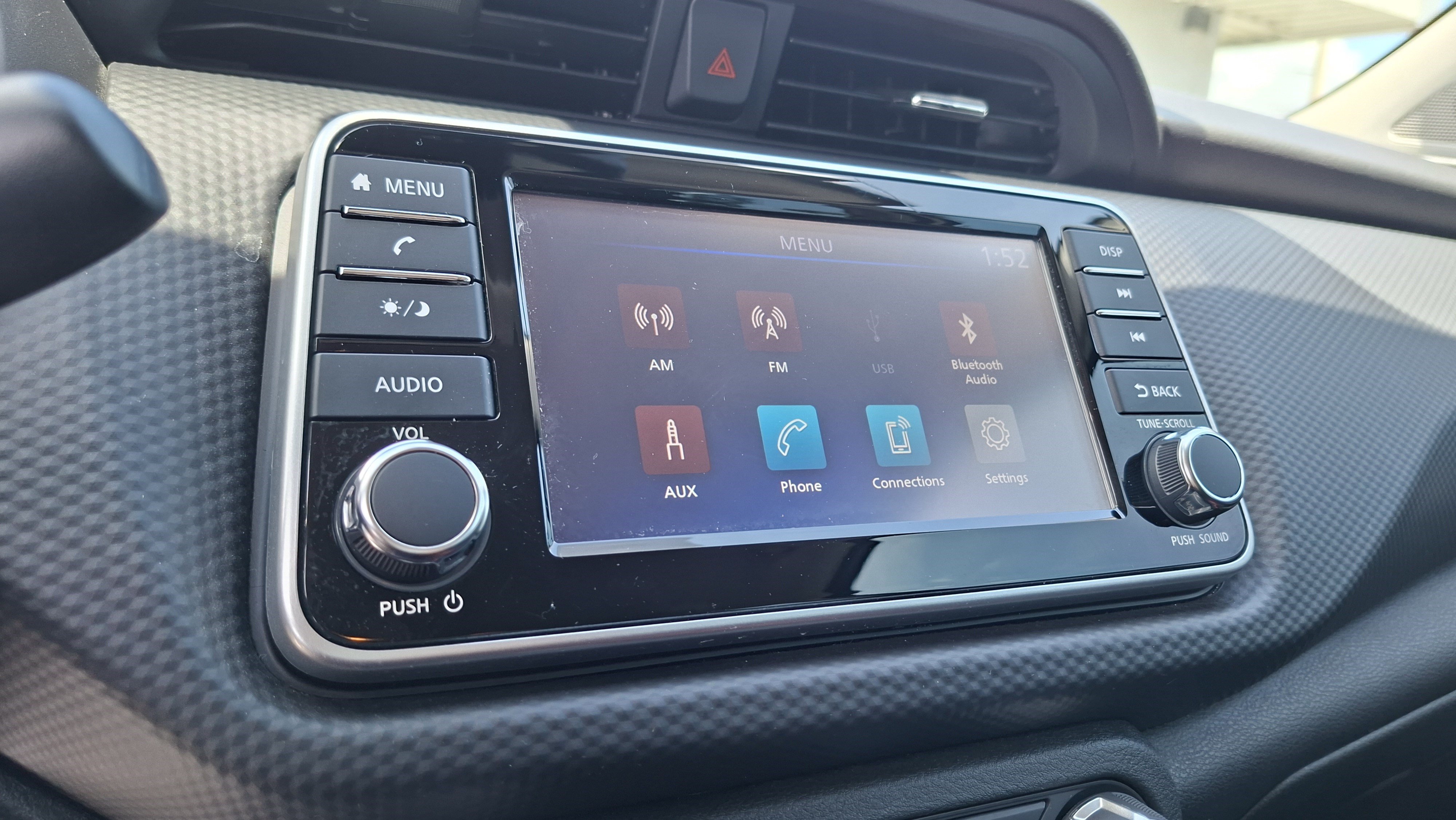 Certified 2025 Nissan Kicks Play S FWD image 14
