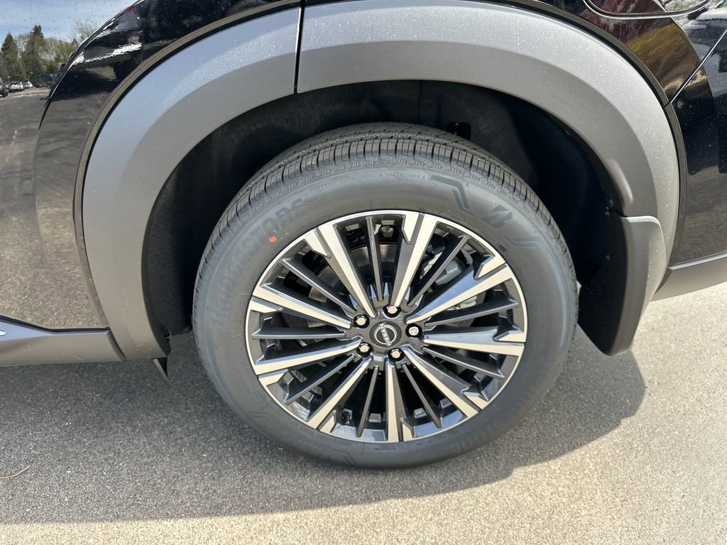 New 2026 Nissan Pathfinder Platinum AWD/4WD image 40