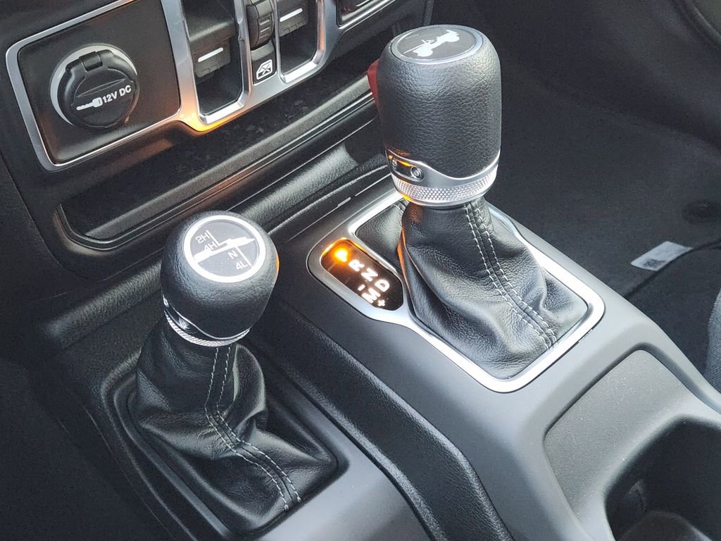 New 2026 Jeep Wrangler Unlimited Sport AWD/4WD image 15