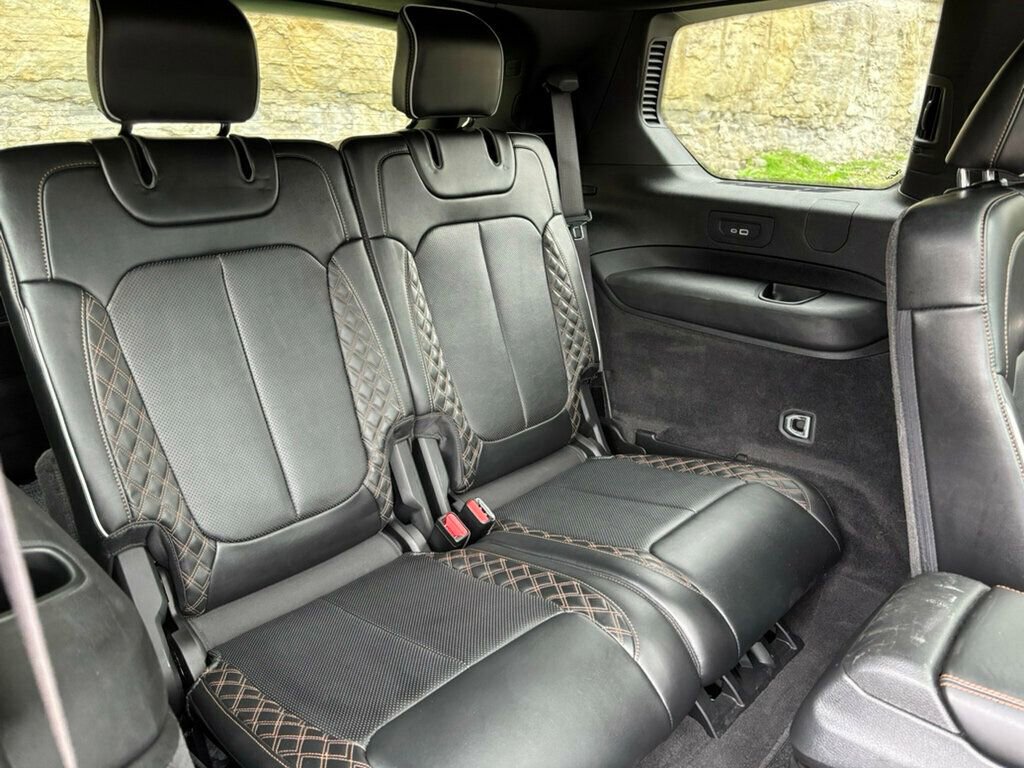 Used 2021 Jeep Grand Cherokee L Summit w/ Luxury Tech Group V image 21