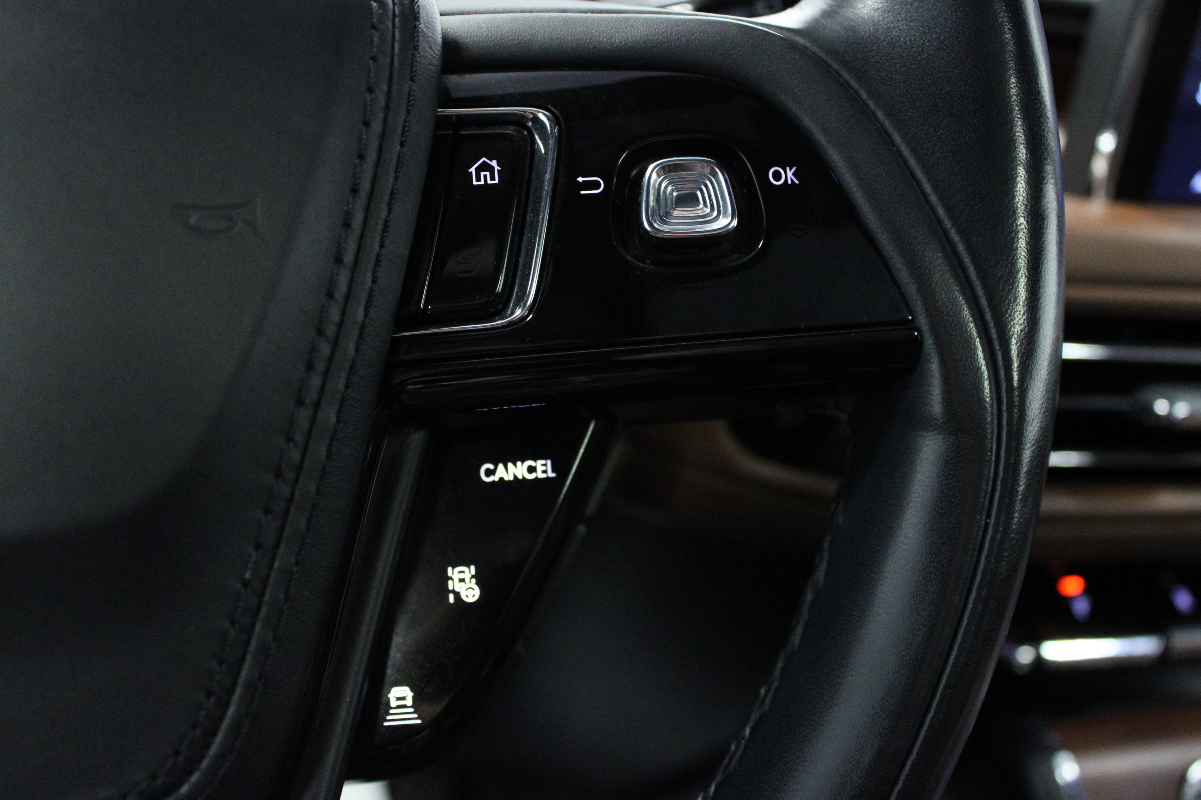 Used 2022 Lincoln Aviator Reserve w/ Equipment Group 201A image 22