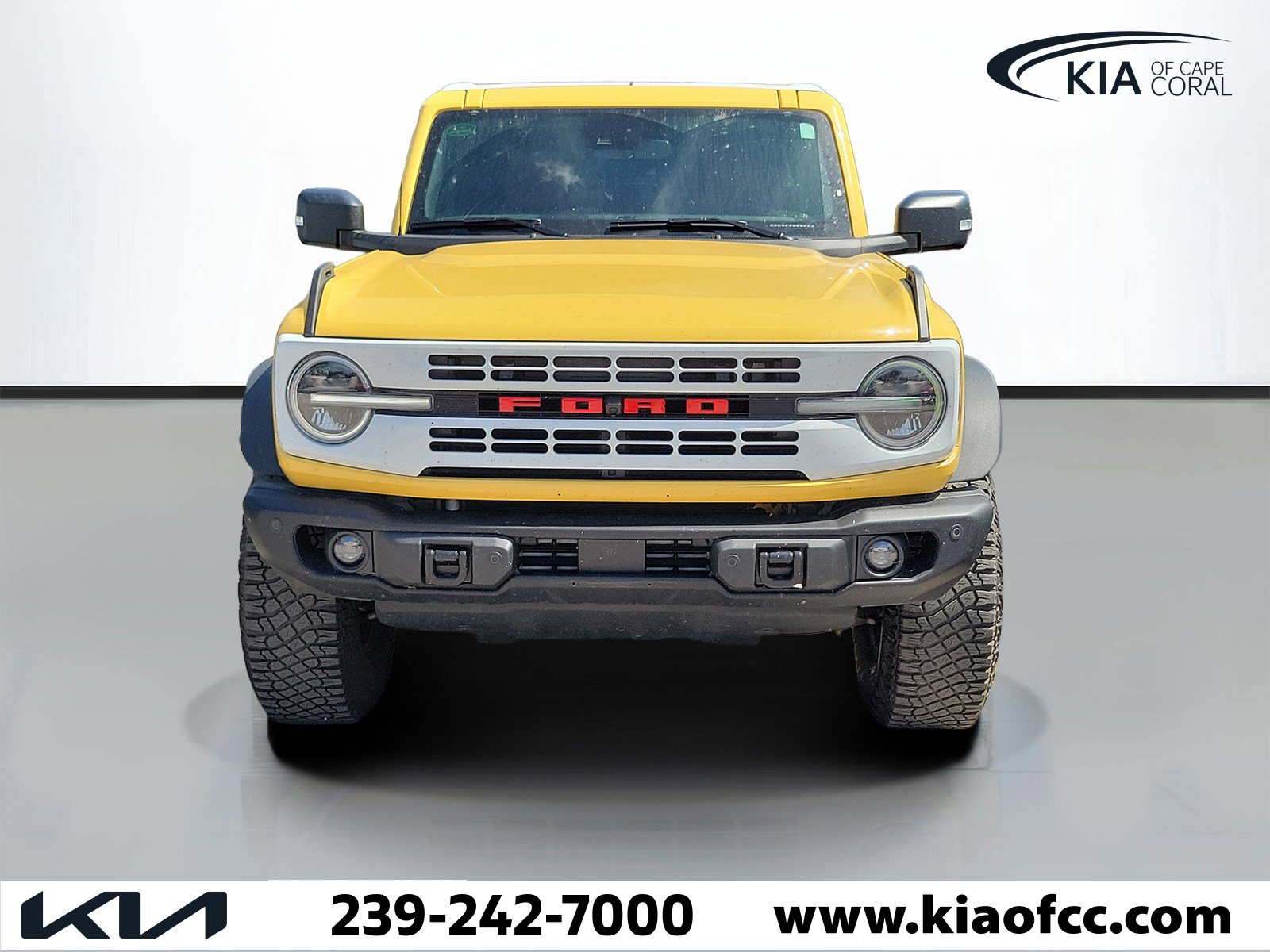 Used 2023 Ford Bronco Heritage Edition image 2