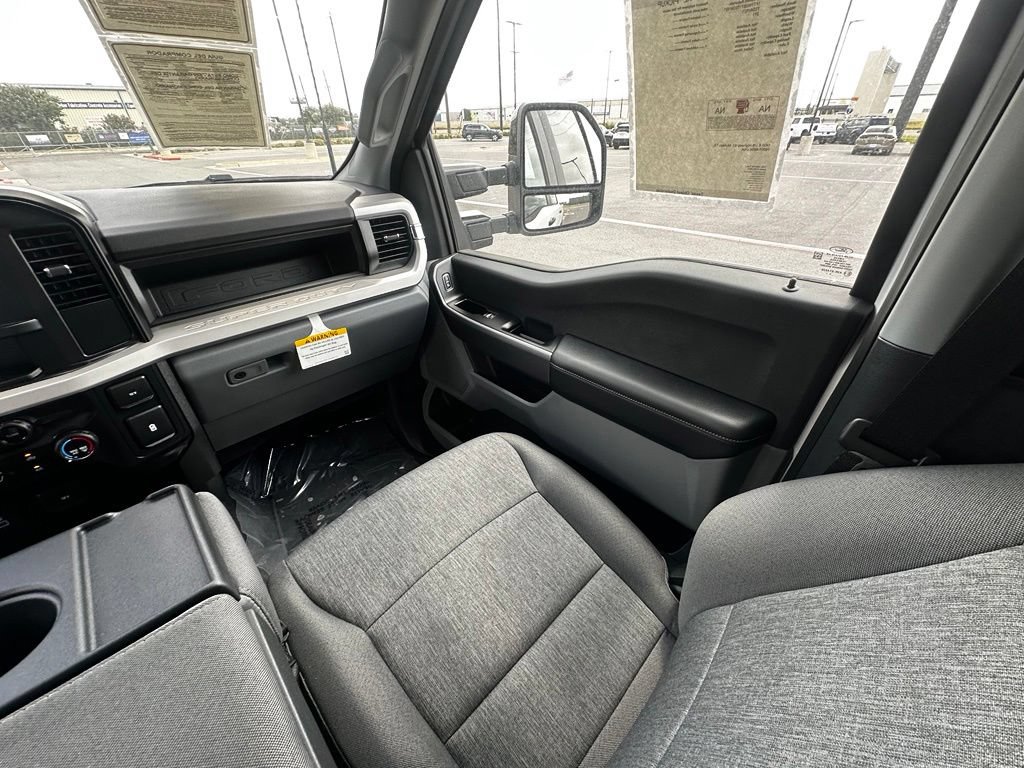 Used 2026 Ford F250 XL w/ STX Appearance Package AWD/4WD image 15