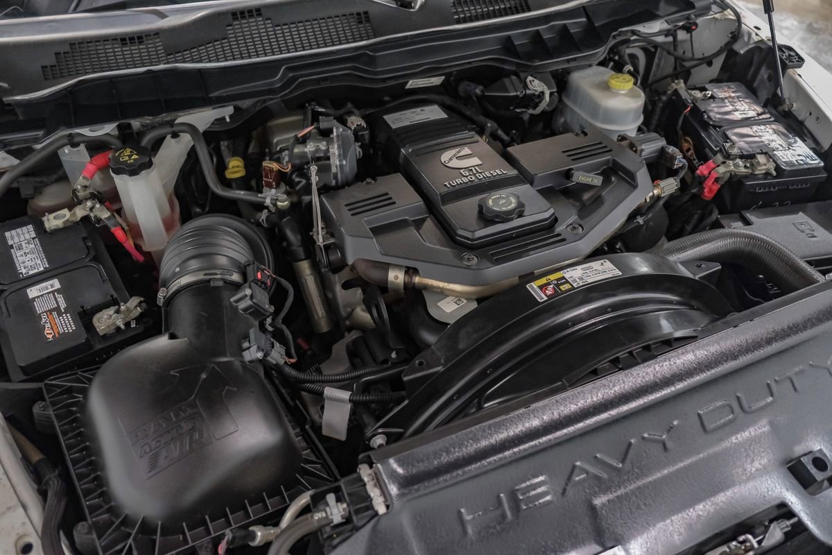 Used 2018 RAM 2500 Limited AWD/4WD image 55