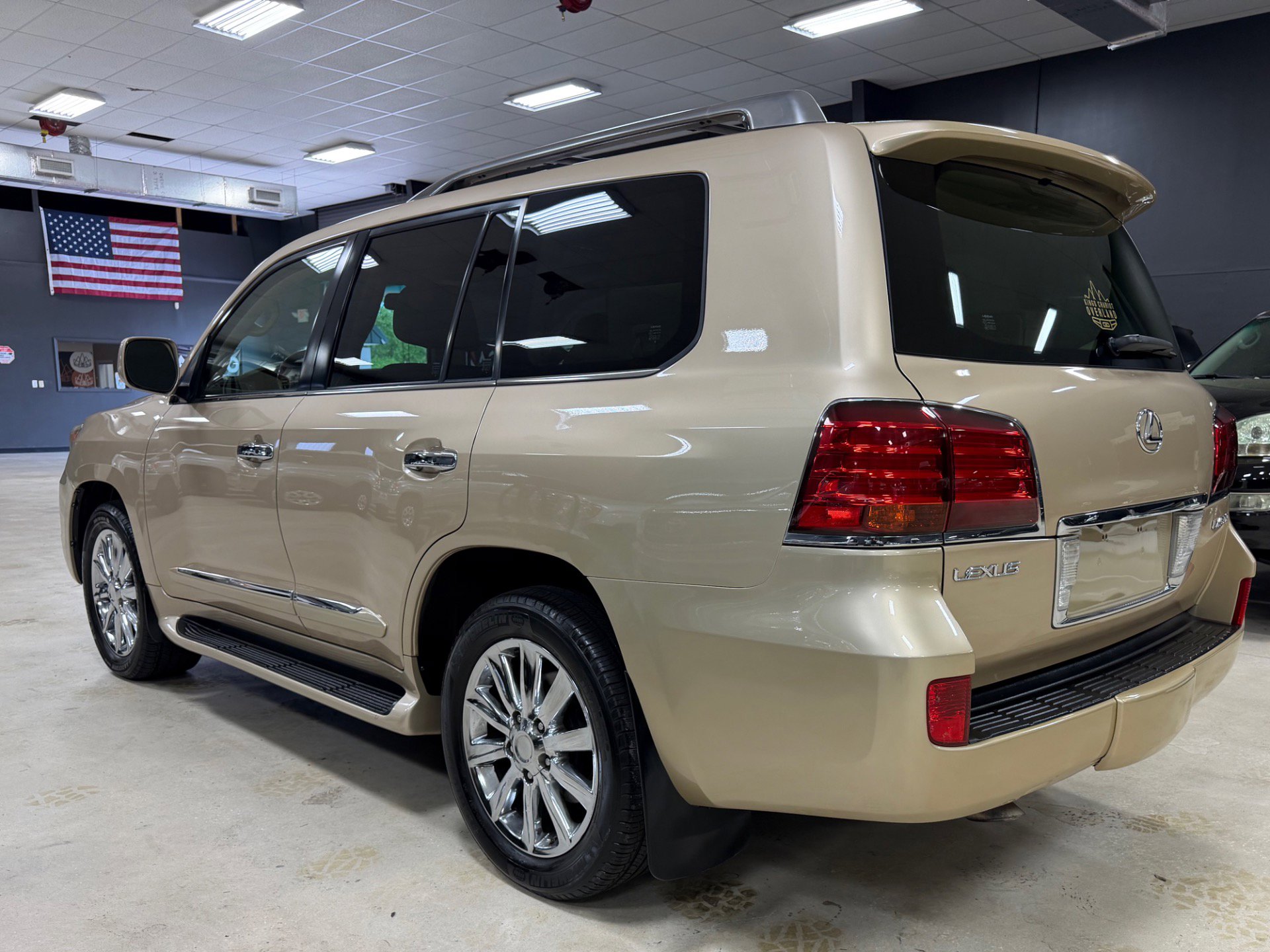 Used 2009 Lexus LX 570 4WD image 11