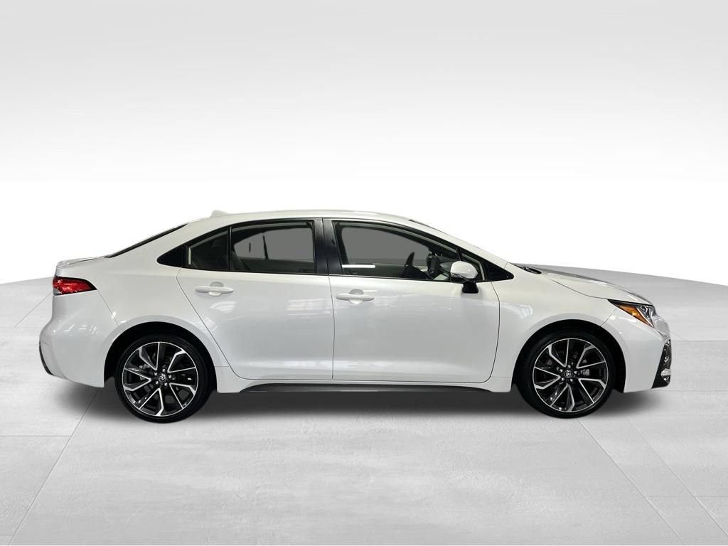 Certified 2022 Toyota Corolla SE FWD image 6