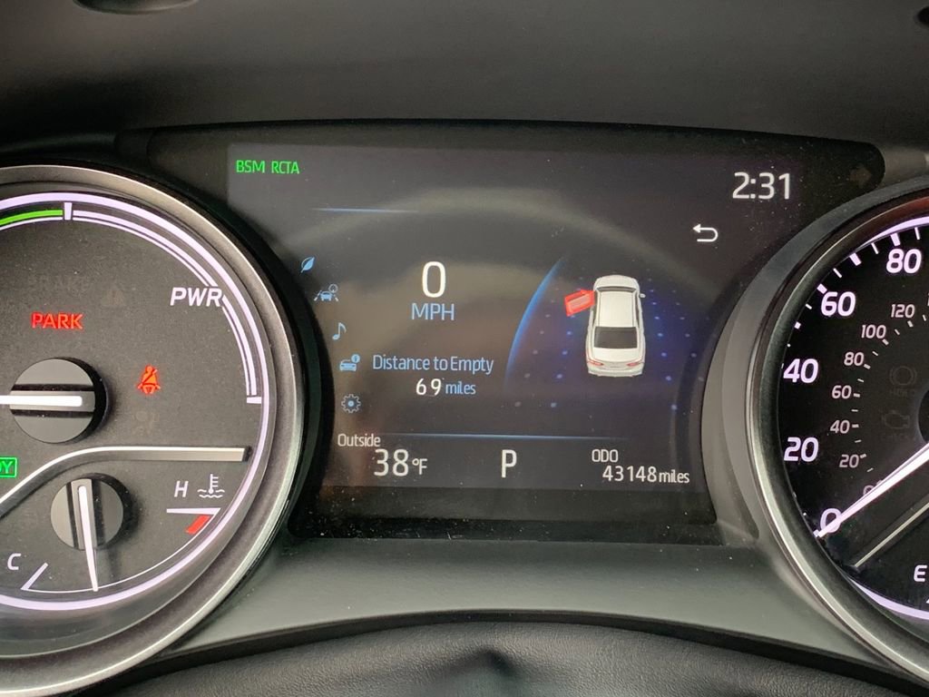 Used 2024 Toyota Camry XSE image 32