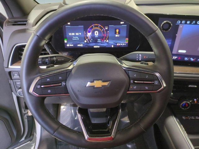 Used 2025 Chevrolet Tahoe High Country AWD/4WD image 19