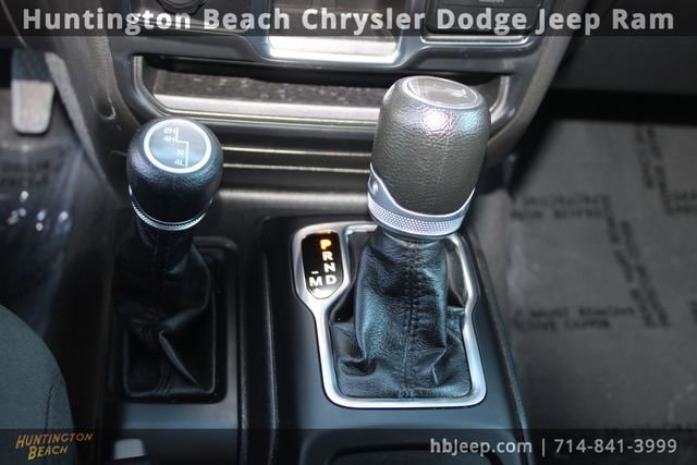 Used 2023 Jeep Wrangler Sport image 15