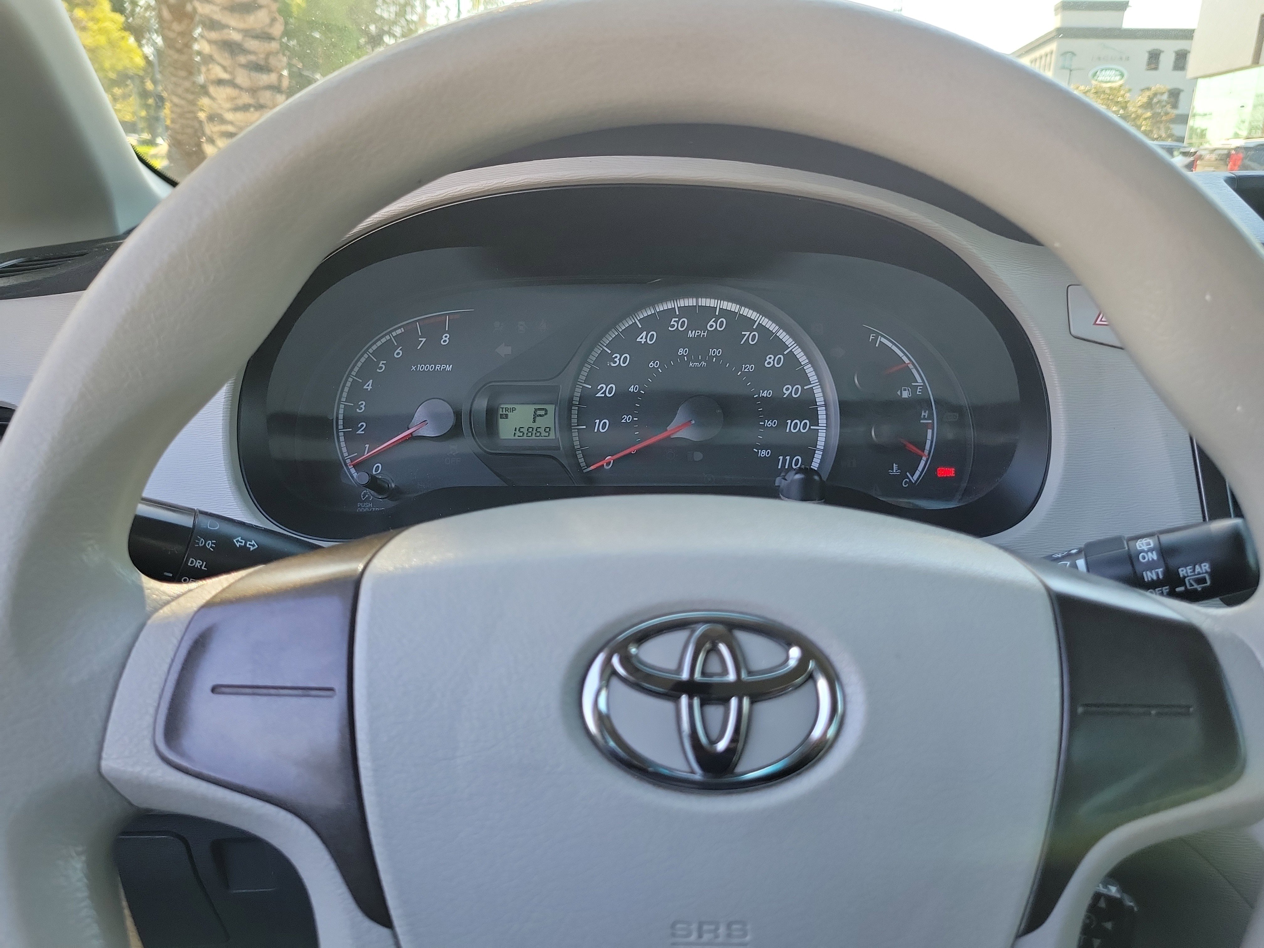 Used 2013 Toyota Sienna L w/ Towing Pkg image 11