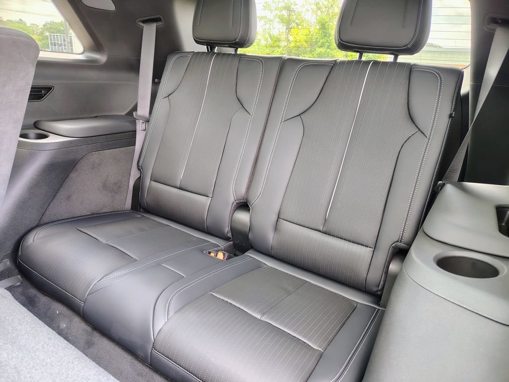 New 2027 Cadillac Vistiq Premium Luxury AWD/4WD image 43