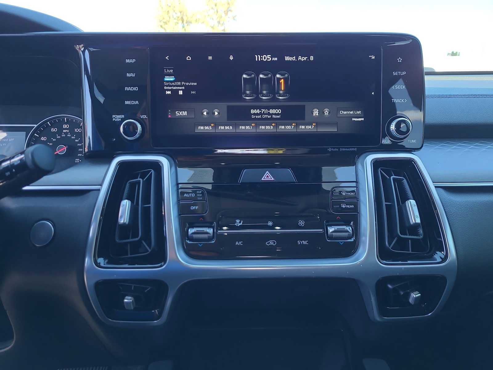 Used 2022 Kia Sorento SX image 24