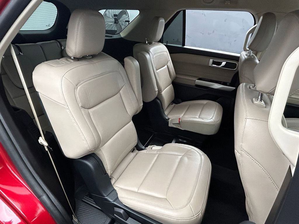 Used 2021 Ford Explorer XLT w/ Equipment Group 202A image 52