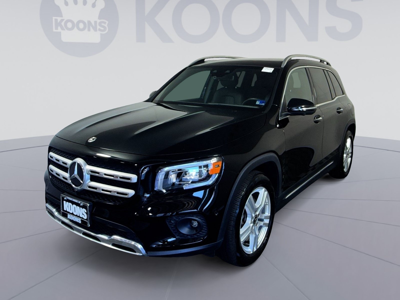 Used 2023 Mercedes-Benz GLB 250 4MATIC image 1
