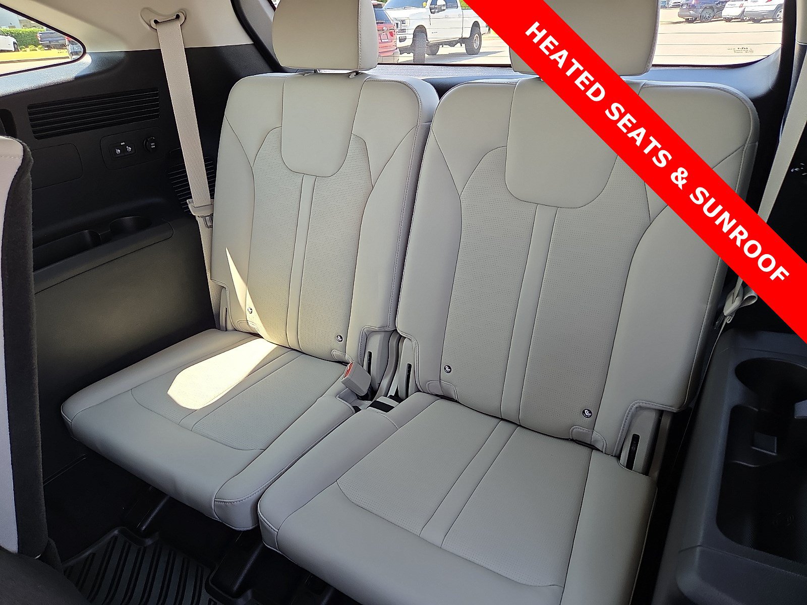 Used 2025 Kia Sorento S w/ Panoramic Sunroof Package AWD/4WD image 10