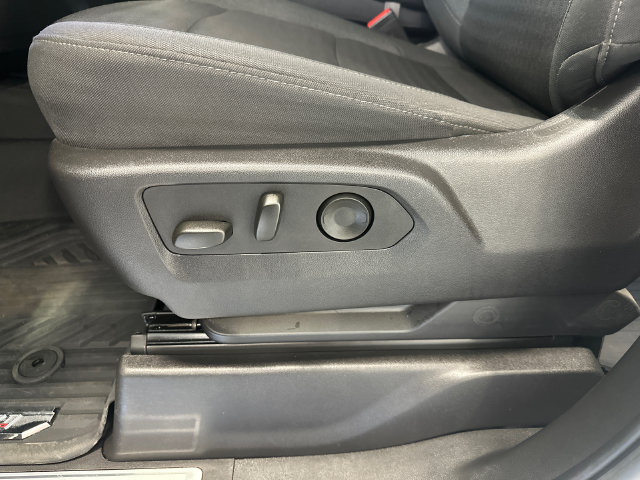 Certified 2025 Chevrolet Silverado 2500 LT AWD/4WD image 19