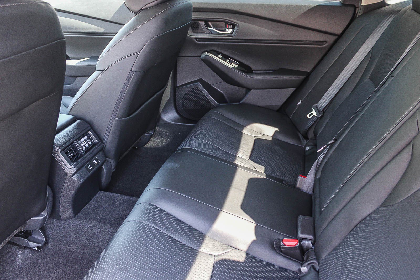 Certified 2025 Honda Accord Touring image 19