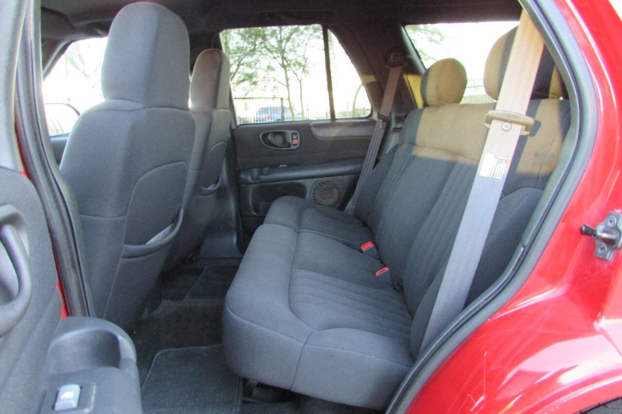 Used 2003 Chevrolet Blazer LS w/ Preferred Equipment Group image 22