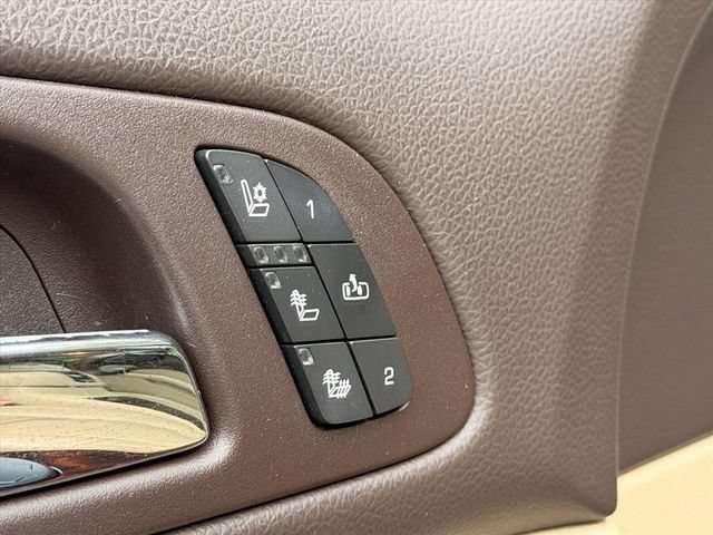 Used 2012 GMC Yukon XL Denali AWD/4WD image 21