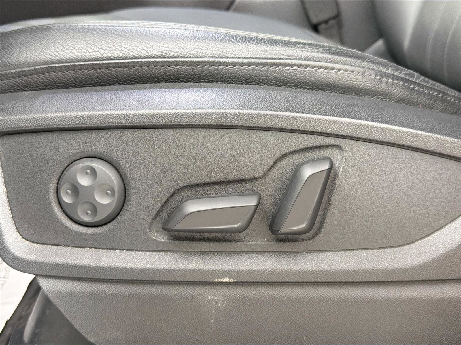 Used 2020 Audi Q5 2.0T Premium Plus AWD/4WD image 18