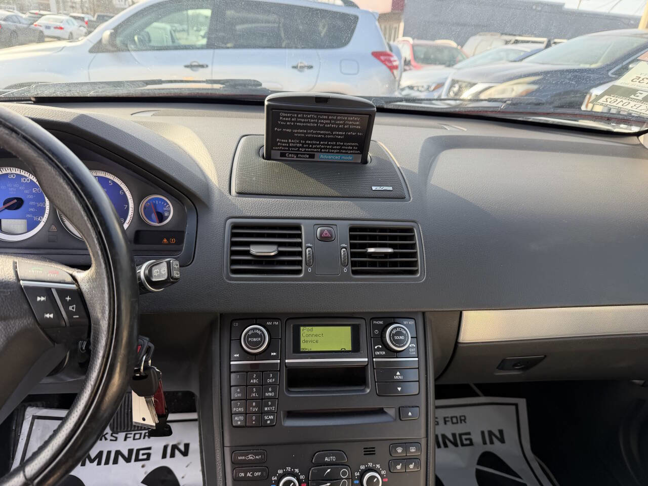 Used 2011 Volvo XC90 3.2 R-Design w/ Multimedia Pkg image 18