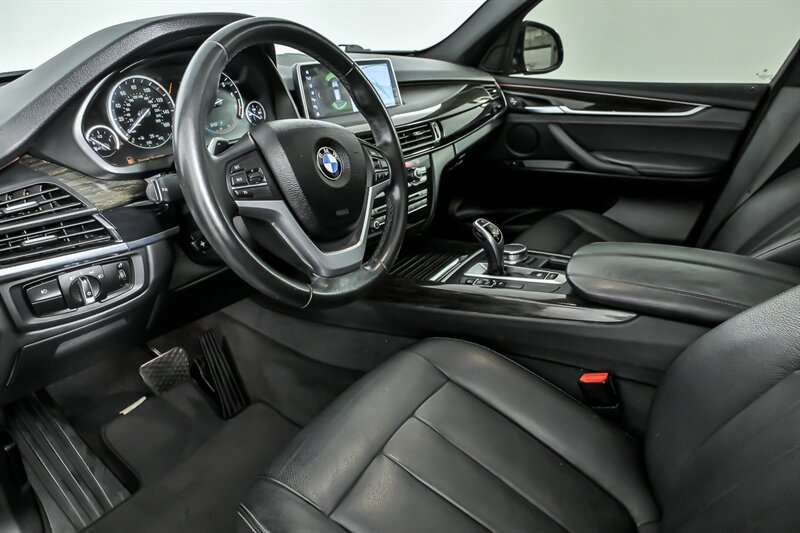 Used 2018 BMW X5 sDrive35i RWD image 16